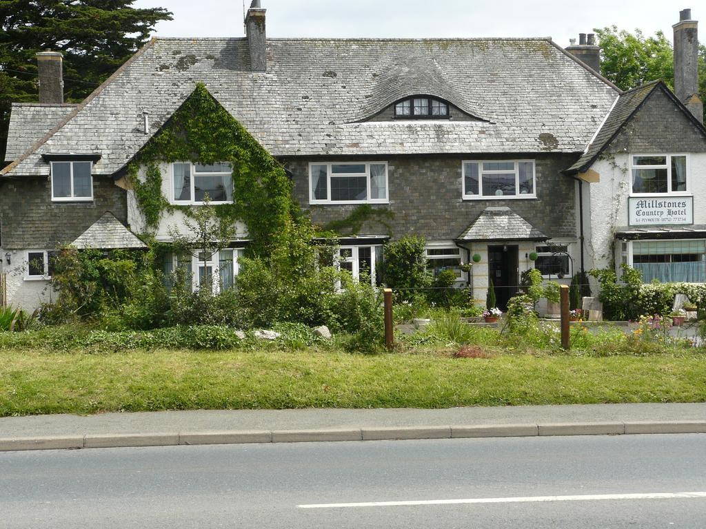 The Millstones Country Hotel & Restaurant Plymouth Exterior photo